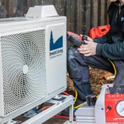 installation af varmepumpe